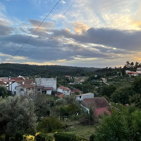 Relaxing Riverside Escape & Stunning Sunset Views * Santa Comba Dao